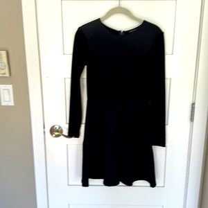 Cute swingy shirt theory dress